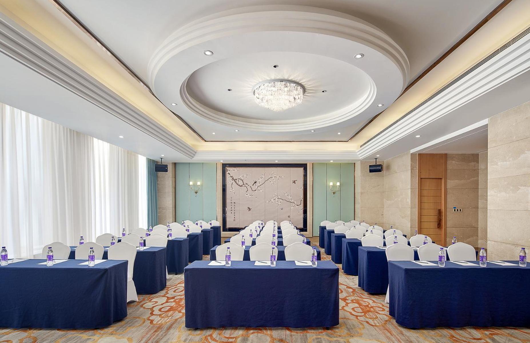 Mehood Lestie International Hotel Linhexi Guangzhou East Railway Branch - Free Shuttle Bus To Canton Fair Complex During Canton Fair Period & Free Afternoon Tea & Free Midnight Snack & Free Vpn Internet Access Bagian luar foto