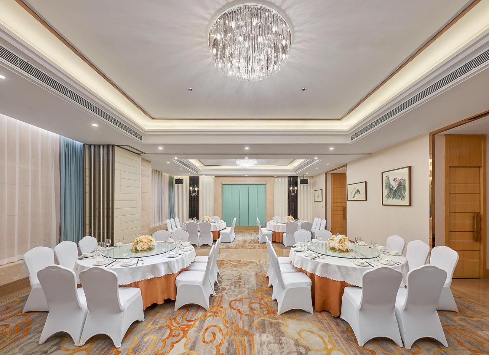Mehood Lestie International Hotel Linhexi Guangzhou East Railway Branch - Free Shuttle Bus To Canton Fair Complex During Canton Fair Period & Free Afternoon Tea & Free Midnight Snack & Free Vpn Internet Access Bagian luar foto