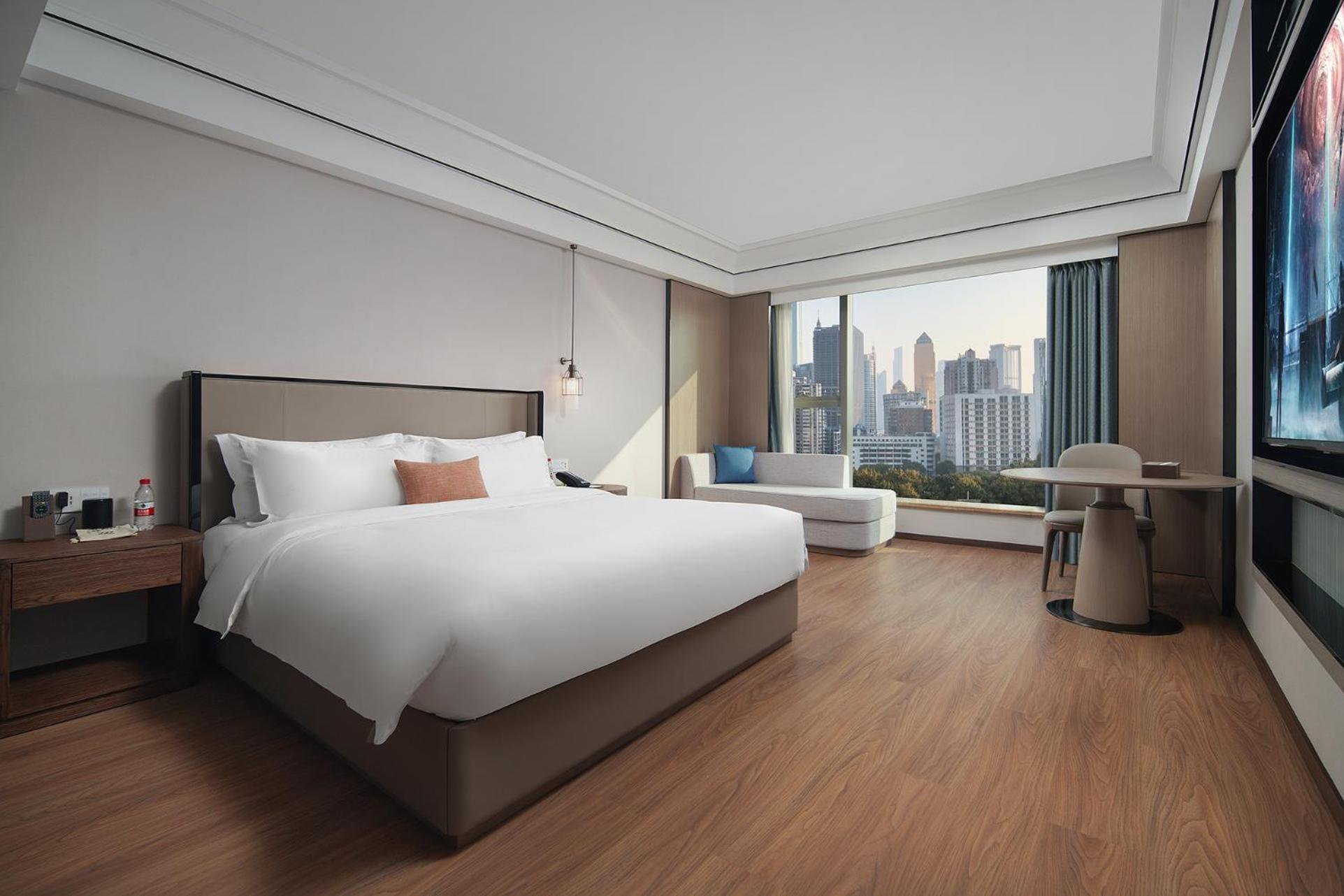 Mehood Lestie International Hotel Linhexi Guangzhou East Railway Branch - Free Shuttle Bus To Canton Fair Complex During Canton Fair Period & Free Afternoon Tea & Free Midnight Snack & Free Vpn Internet Access Bagian luar foto