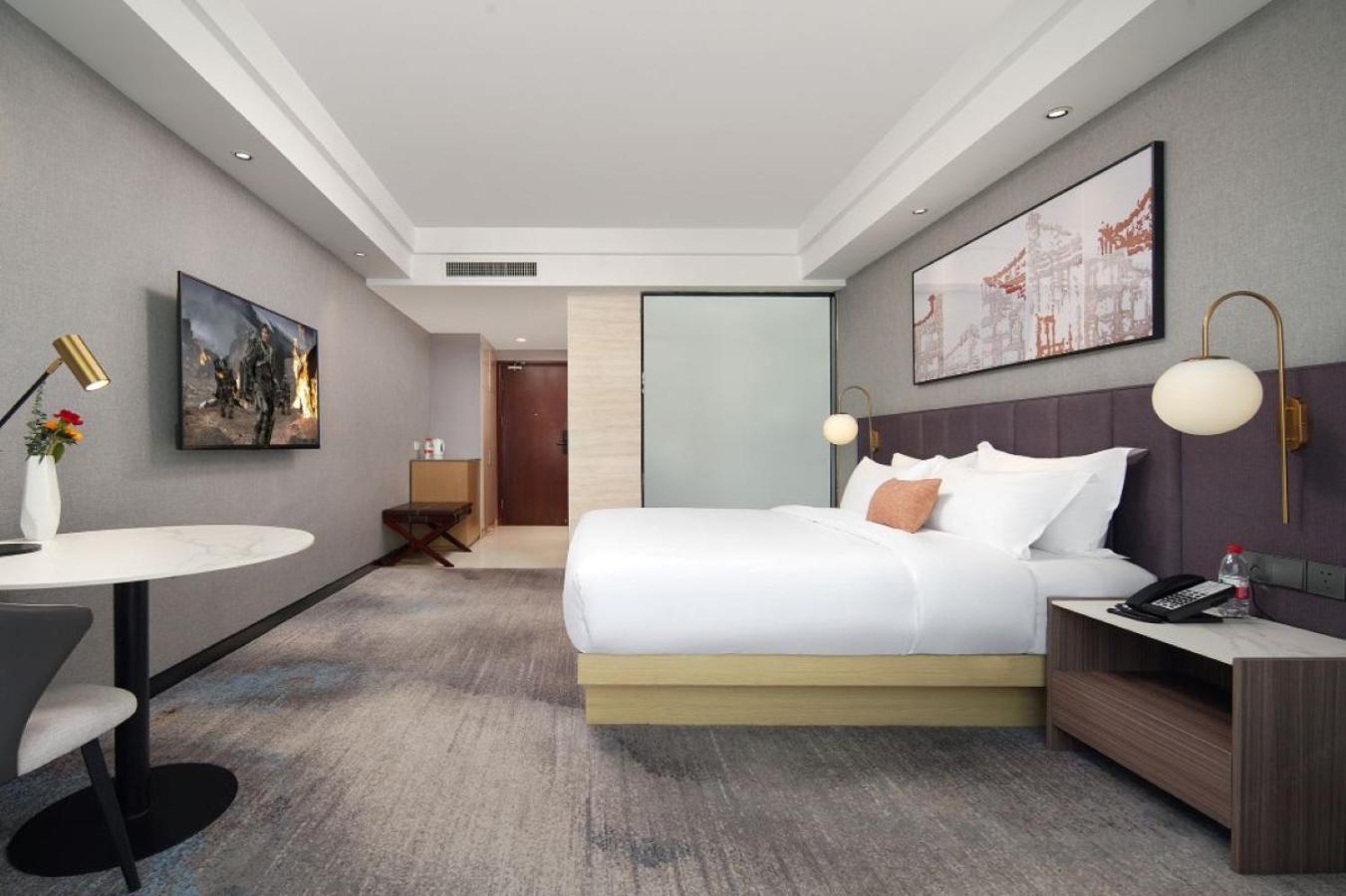 Mehood Lestie International Hotel Linhexi Guangzhou East Railway Branch - Free Shuttle Bus To Canton Fair Complex During Canton Fair Period & Free Afternoon Tea & Free Midnight Snack & Free Vpn Internet Access Bagian luar foto