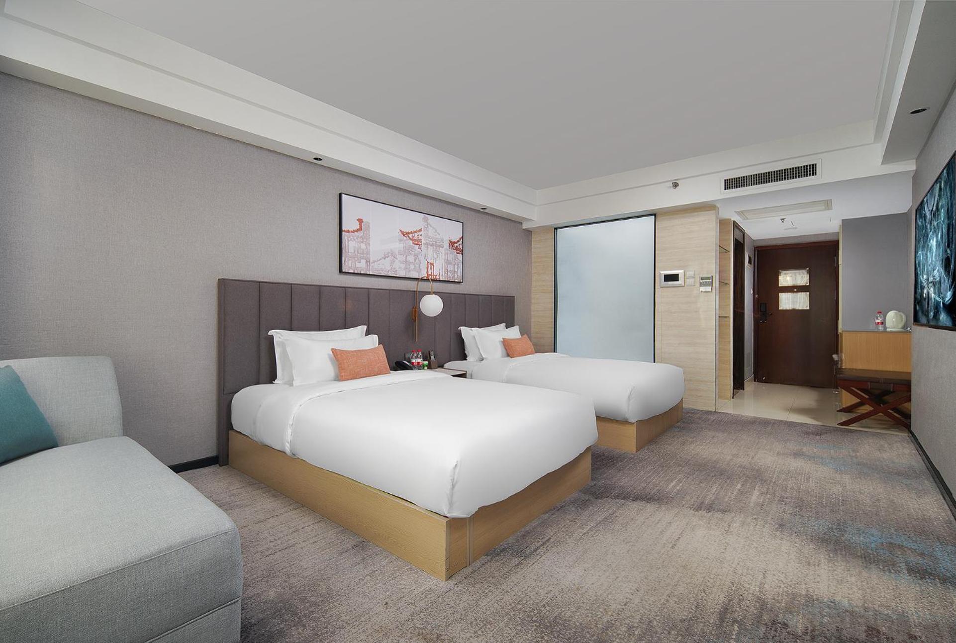 Mehood Lestie International Hotel Linhexi Guangzhou East Railway Branch - Free Shuttle Bus To Canton Fair Complex During Canton Fair Period & Free Afternoon Tea & Free Midnight Snack & Free Vpn Internet Access Bagian luar foto